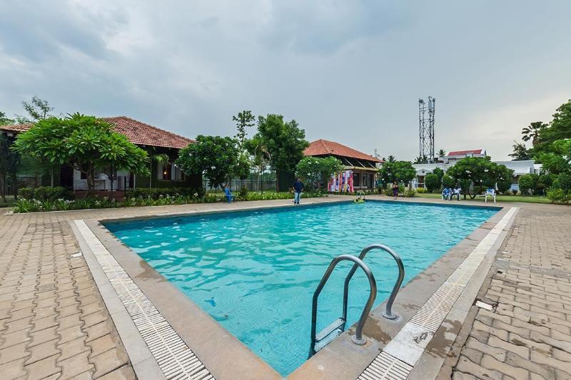 Hotel Riverside Resort And Spa Кумбаконам Екстер'єр фото