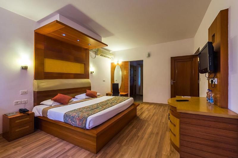 Hotel Riverside Resort And Spa Кумбаконам Екстер'єр фото